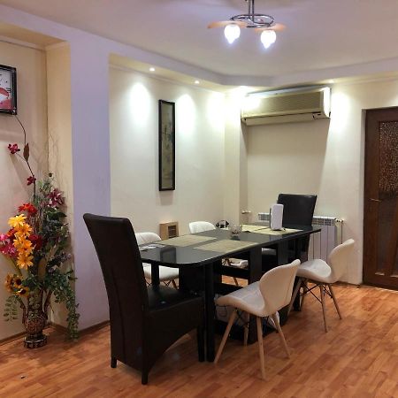 3-Room Delta Modern Residence Тулча Екстериор снимка