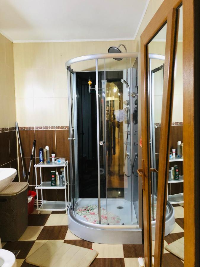3-Room Delta Modern Residence Тулча Екстериор снимка