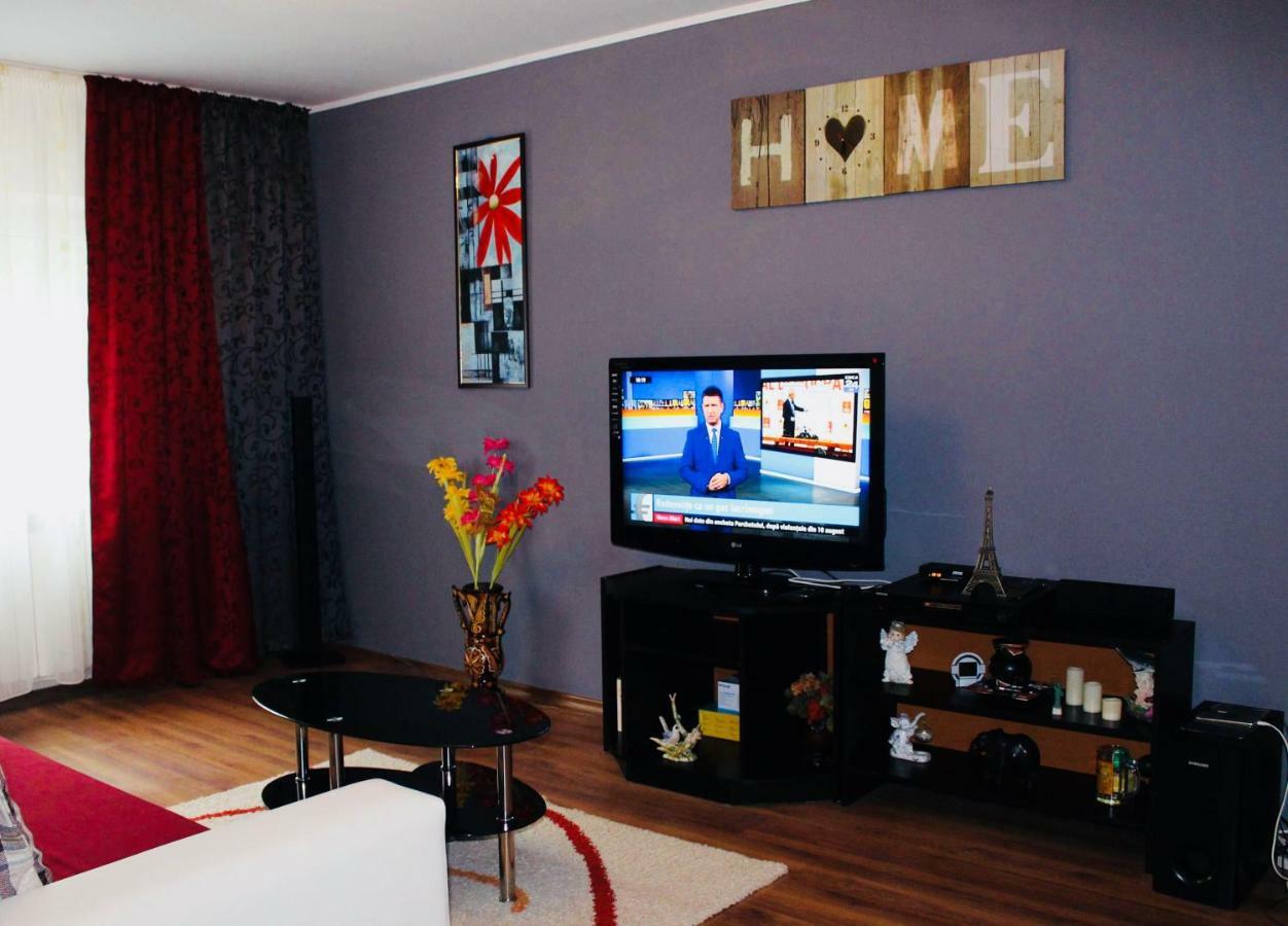 3-Room Delta Modern Residence Тулча Екстериор снимка
